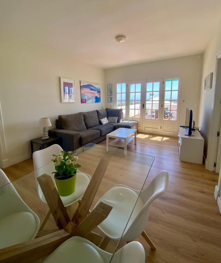 Apartamento Om Con Piscina Y Vistas Al Mar Διαμέρισμα Costa Teguise Εξωτερικό φωτογραφία
